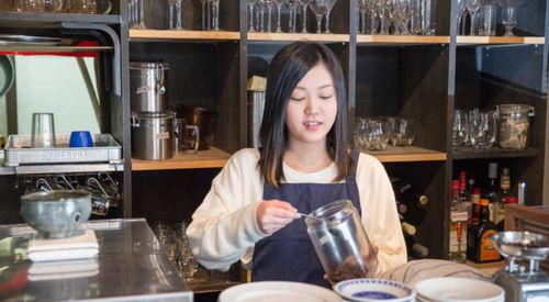 娱乐吃瓜酱大学生活费,娱乐吃瓜酱的校园消费真相